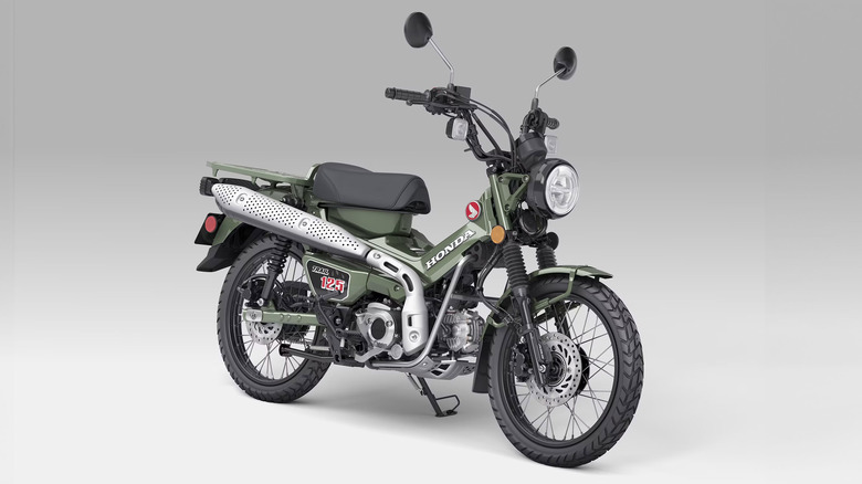 2023 Trail 125 forest green 125cc motorcycle